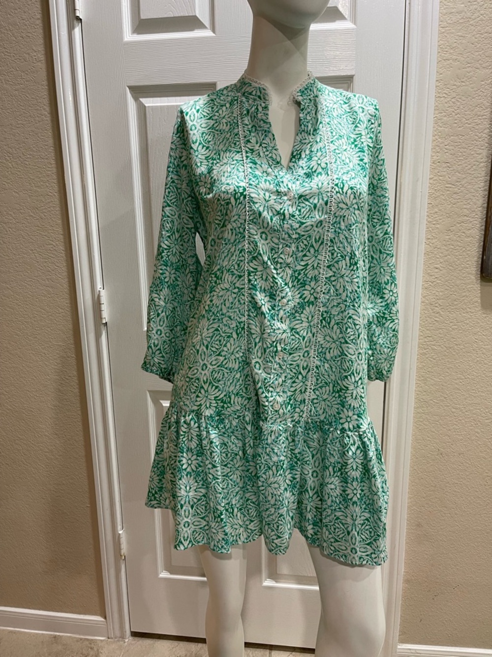 Zara Boxy Floral Print Floral n Vibrant Green Mini Dress Size Small